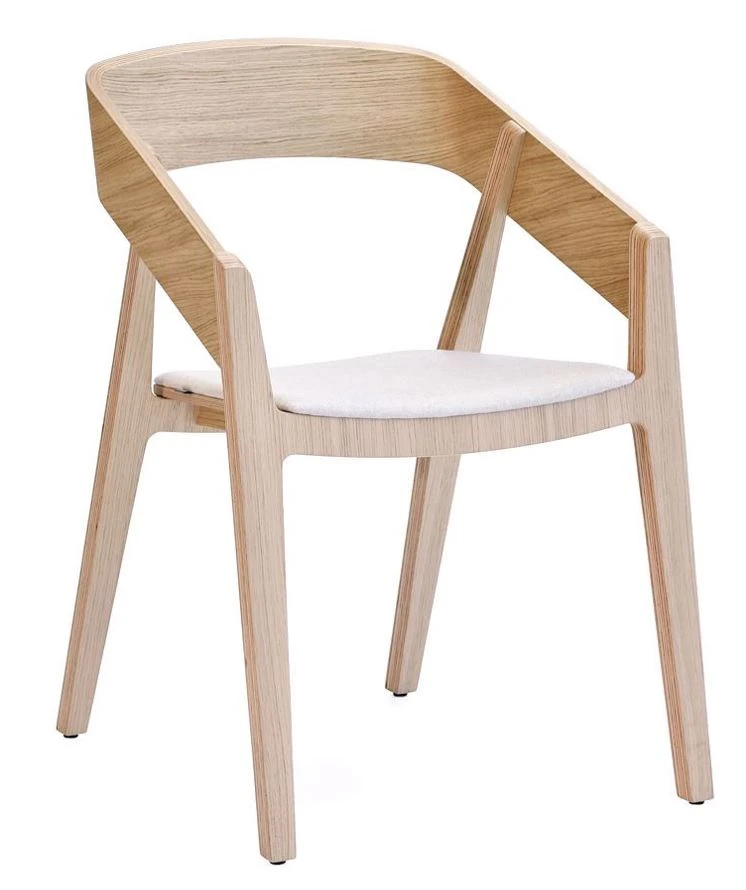 designov_keslko_Cabrio_stohovateln_dubov J&iacute;deln&iacute; židle: Židle Cabrio