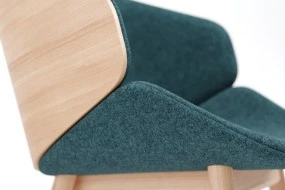 aria_w_detail